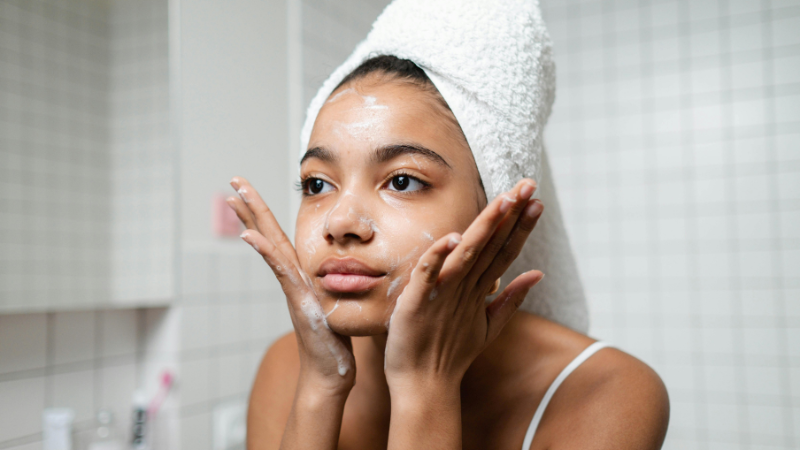 Anti-aging Skincare: These Are the 9 Things You Need to Know
