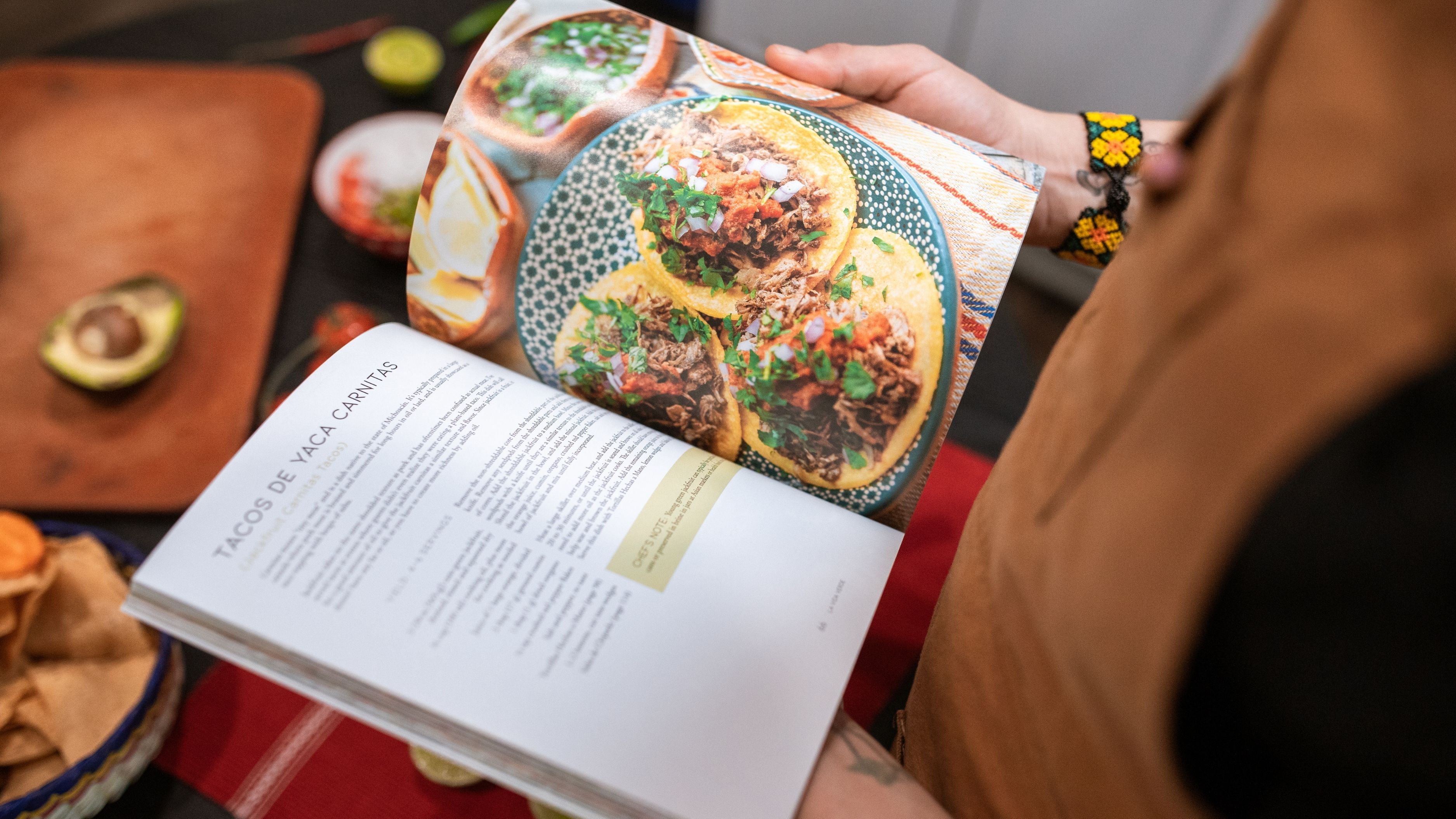 Top 10 Celebrity Chefs and Their Best Cookbooks