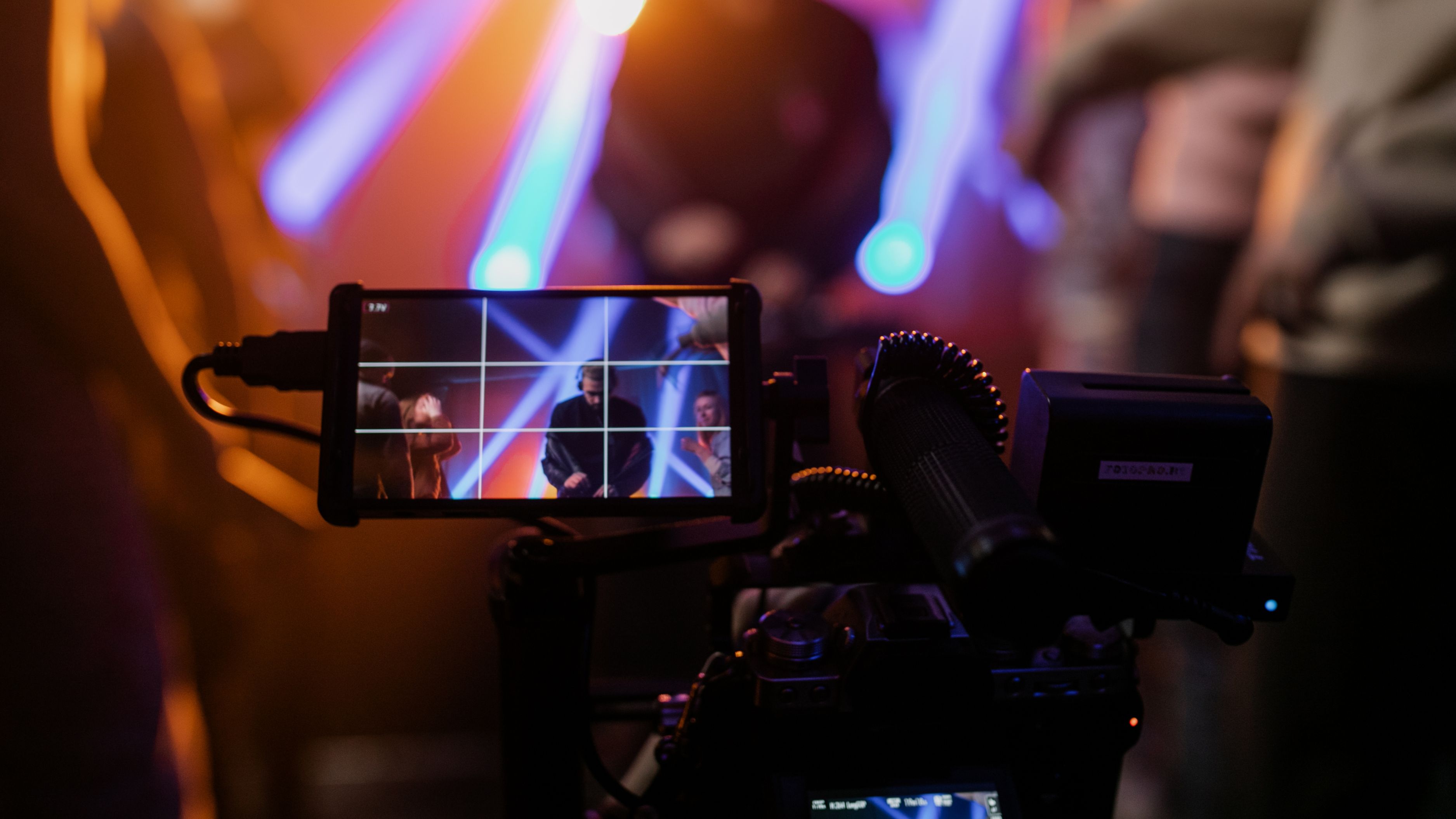 How to Handle Technical Failures During a Live Performance Gracefully