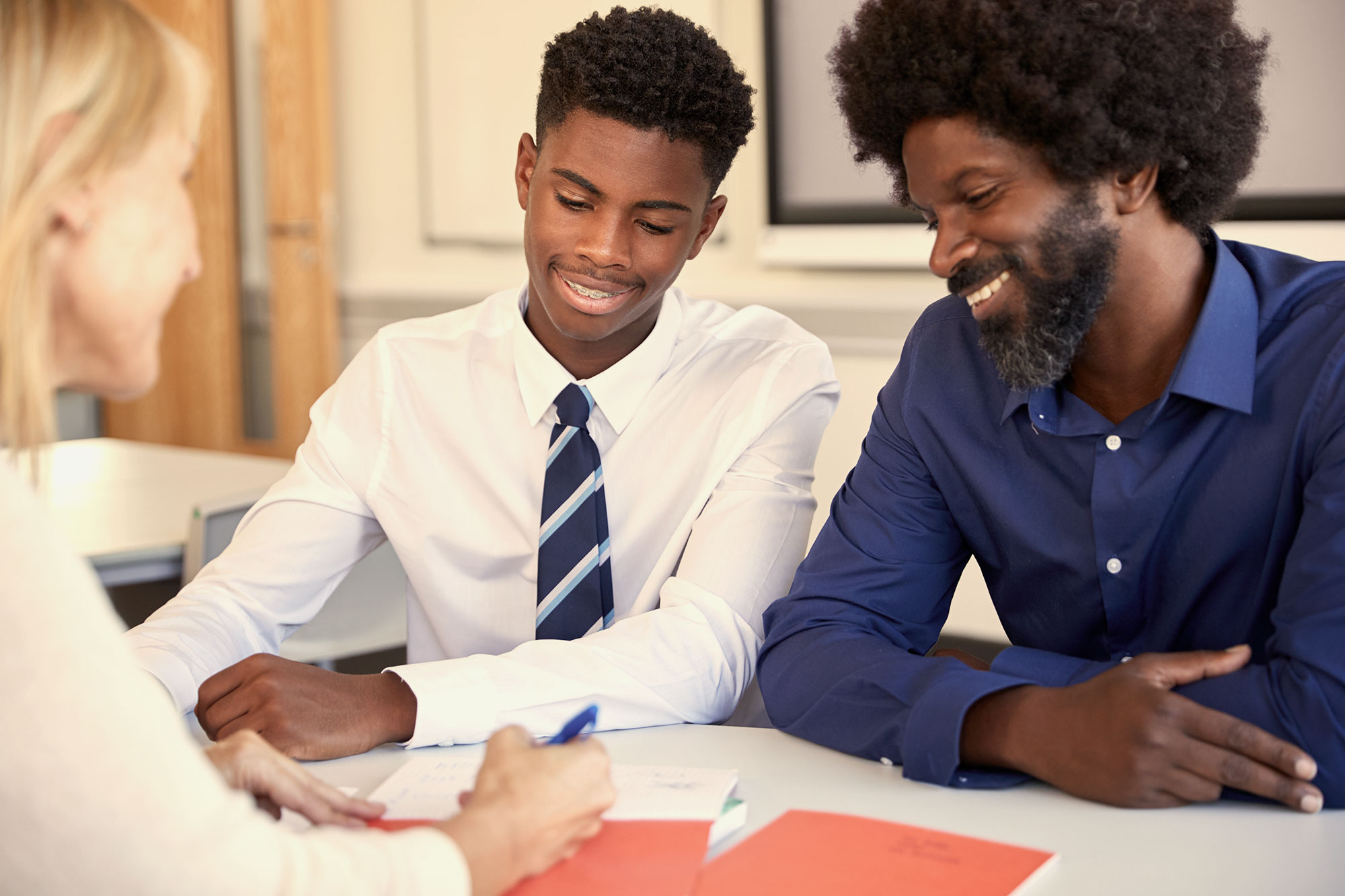 Navigating the College Admissions Process: Tips for Parents and Students