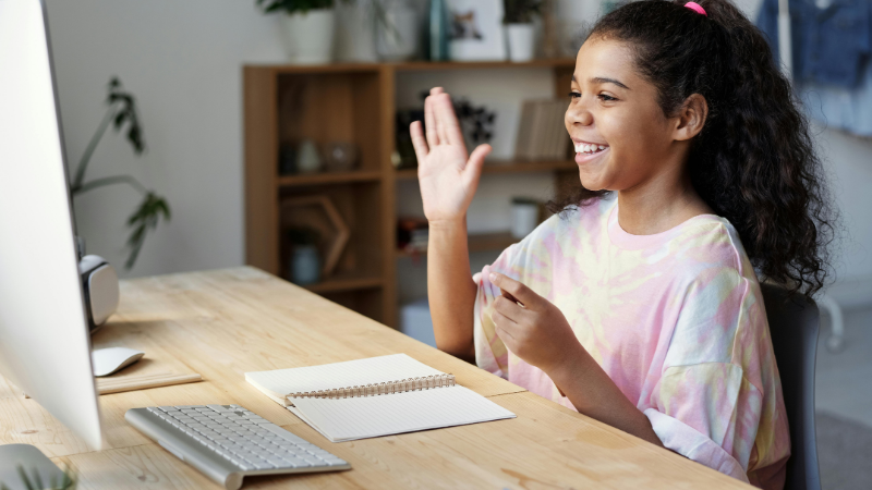 Online Learning: Pros and Cons for Modern Education
