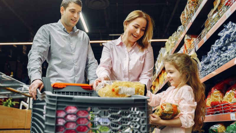 Smart Shopping for Families: How to Save Money on Everyday Expenses