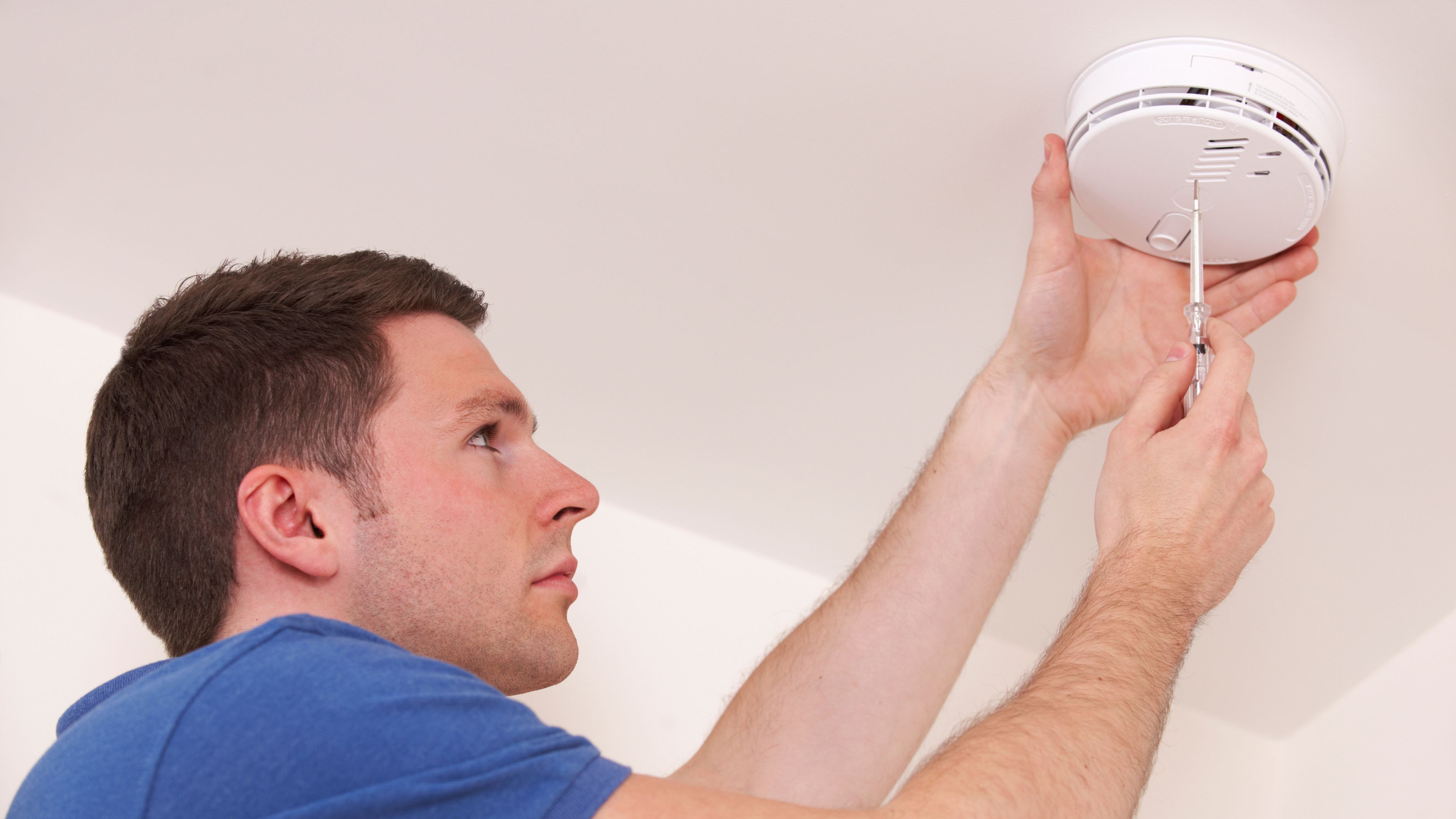 Smart Smoke and Co Detectors: Are the Premium Options Justified?