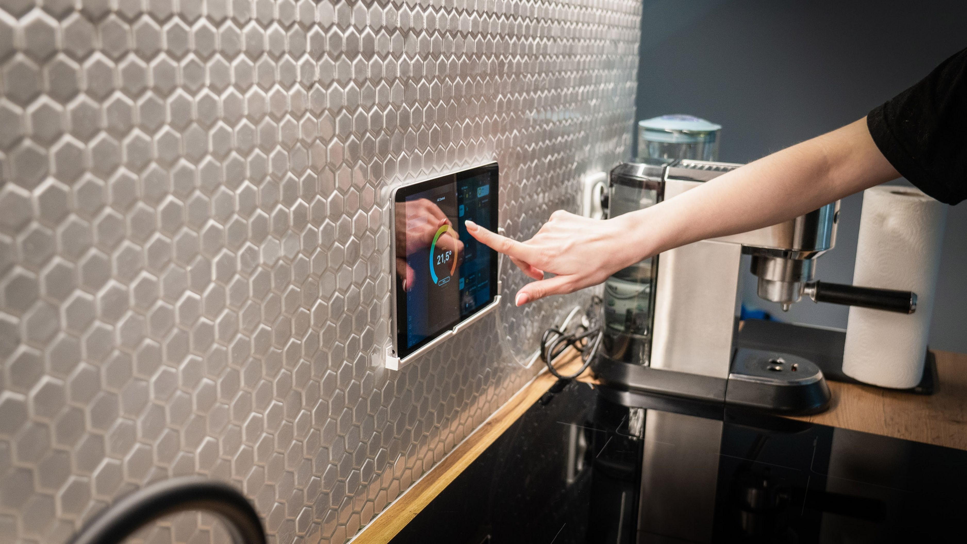 Smart Water Sensors: Are They Worth Installing Before a Leak Happens?