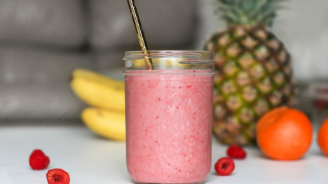 Which "healthy" Smoothie Ingredient Has More Sugar Than Soda?