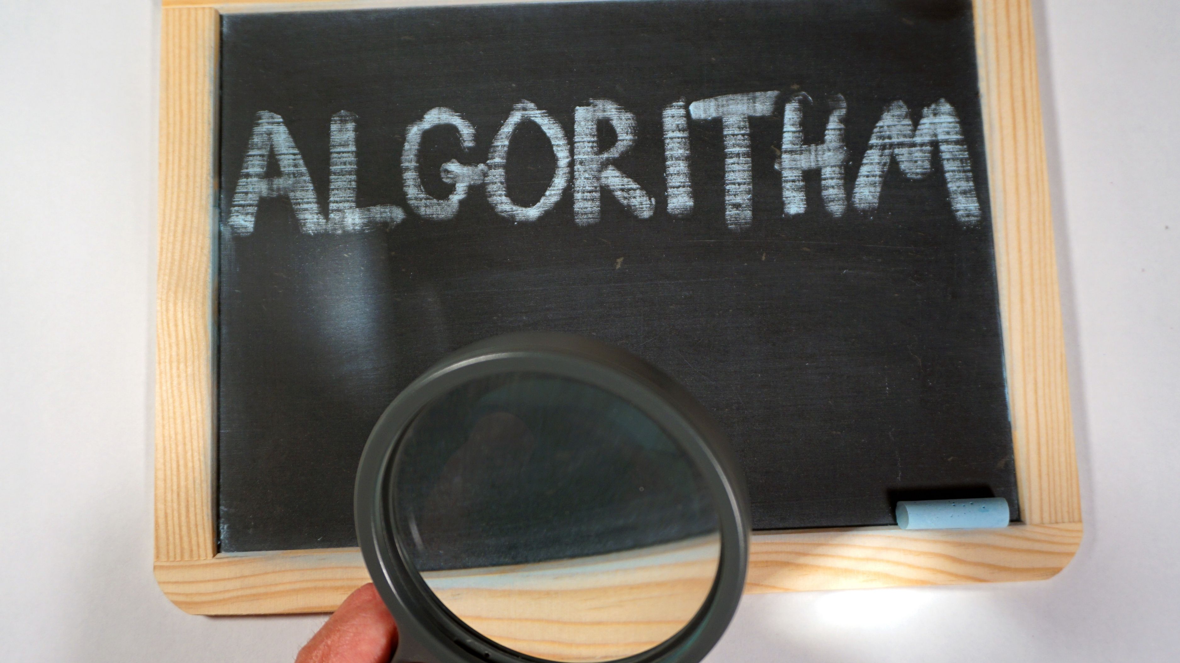 How Do Sportsbook Algorithms Set Odds and What Does That Mean for You?