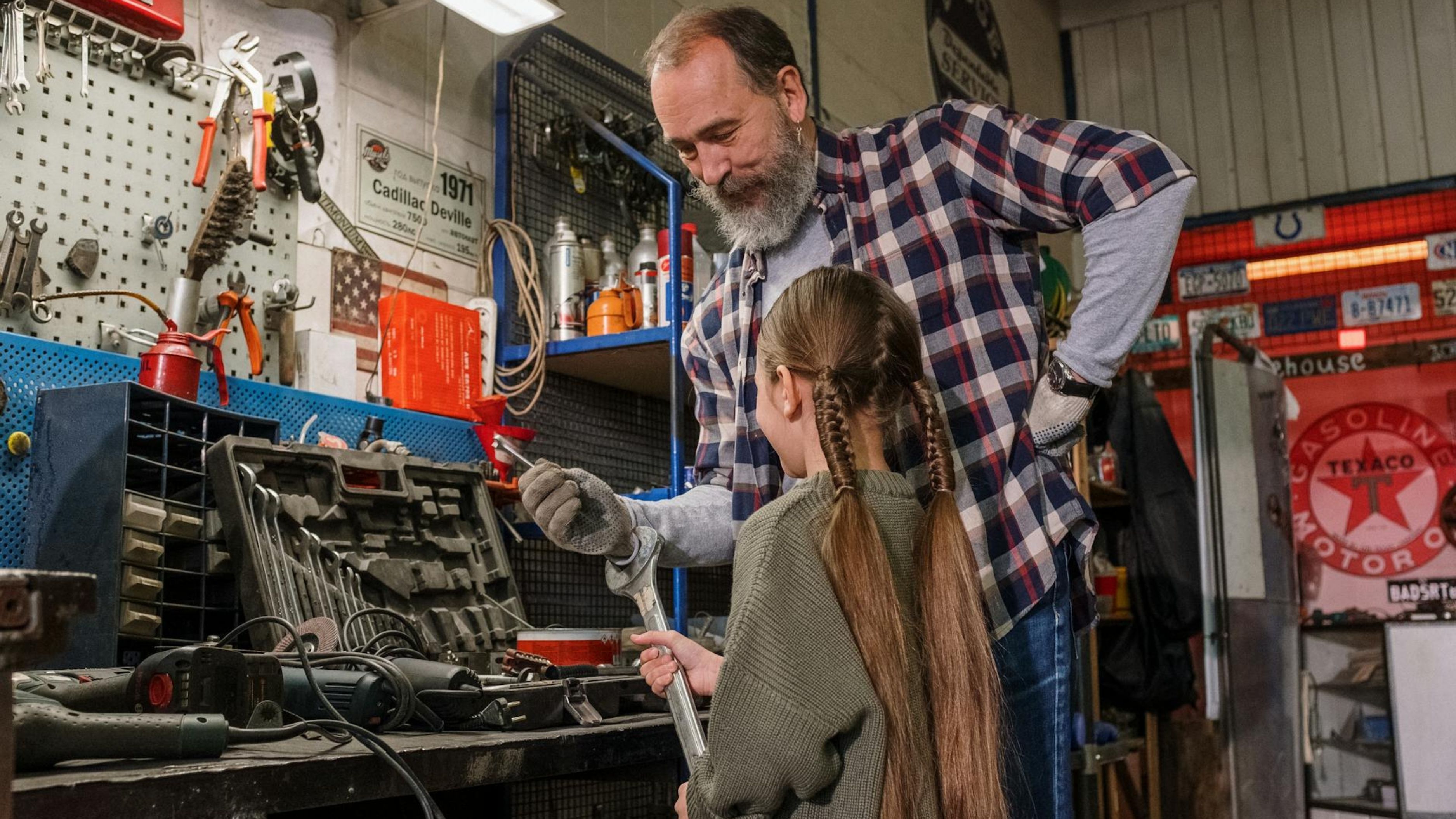 Teaching Kids Basic Home Repairs: Building Skills and Confidence
