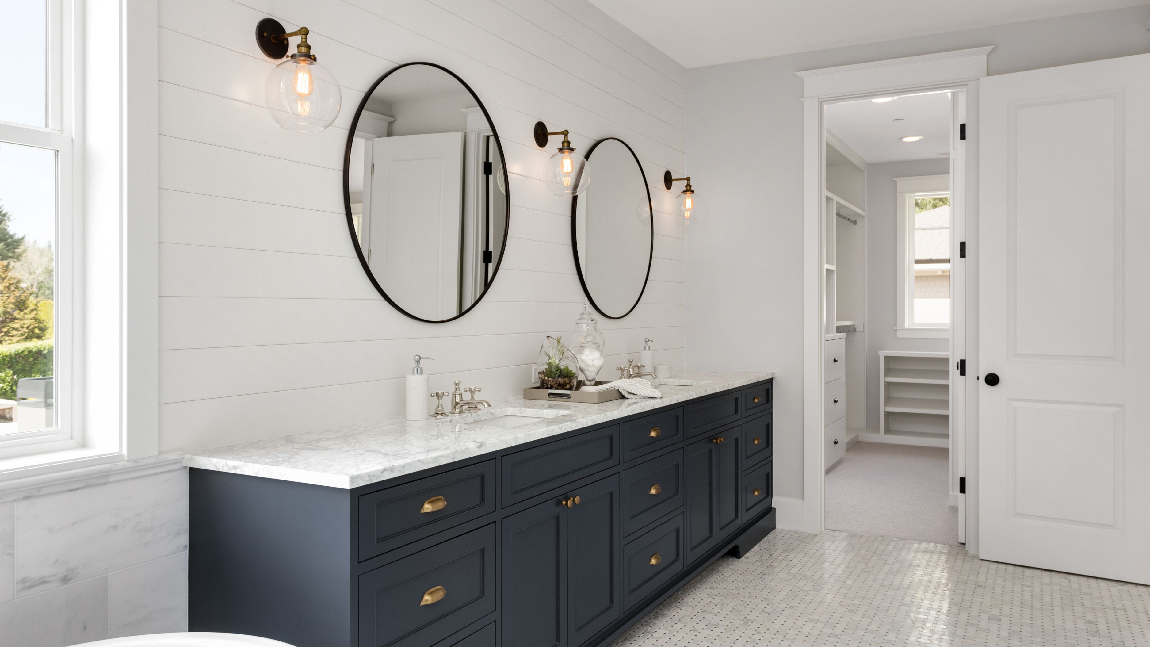 Over-The-Toilet Storage VS. Wall Niches: Which Is Worth Building?